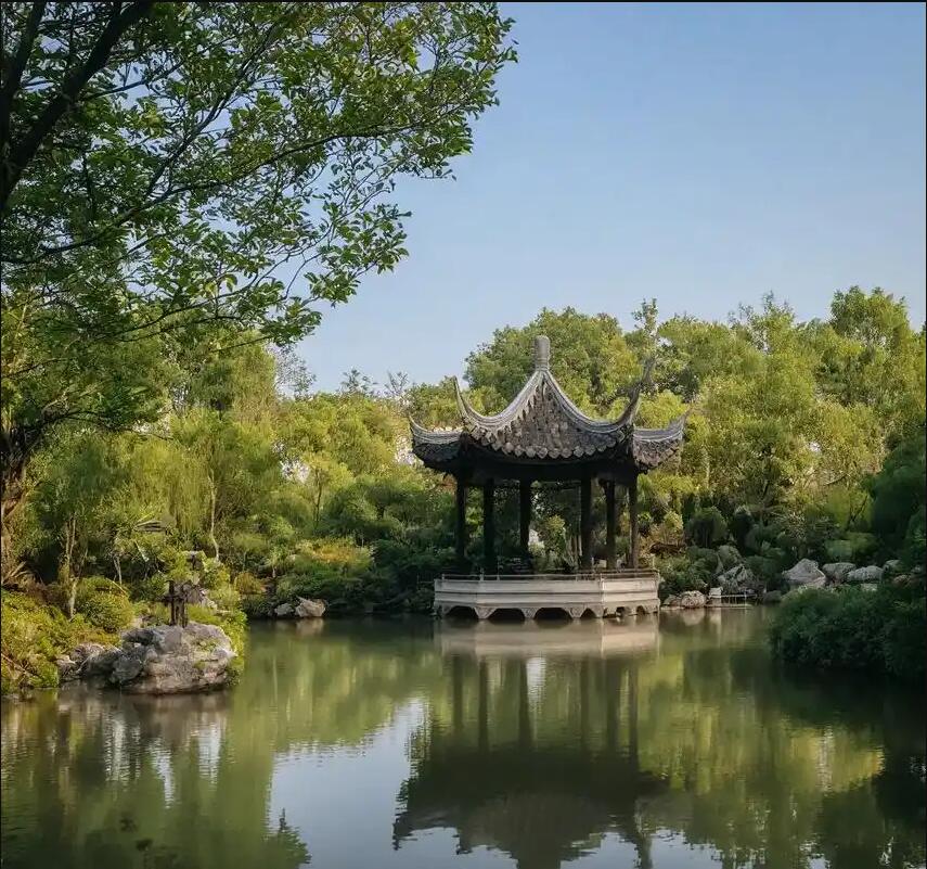 华坪县漂流餐饮有限公司